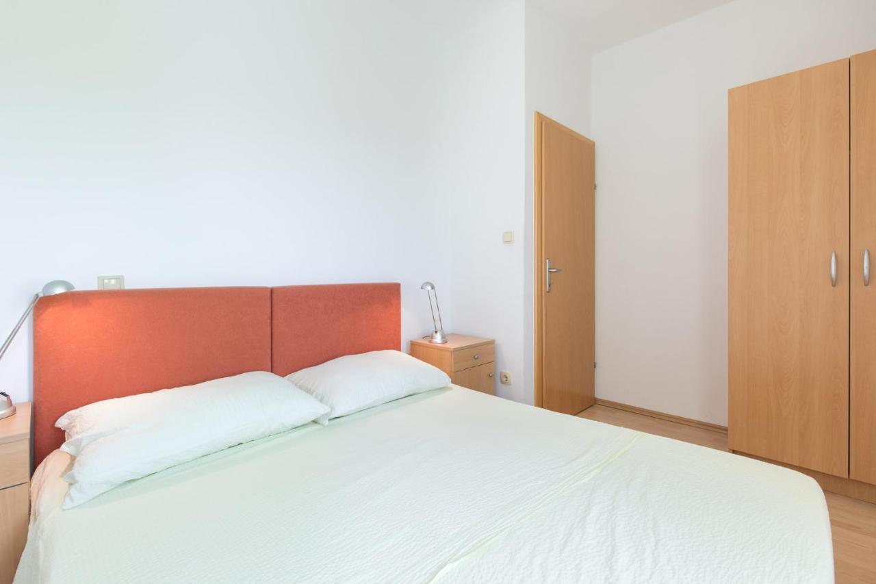 Apartment Cvijic Beige Punat Eksteriør bilde